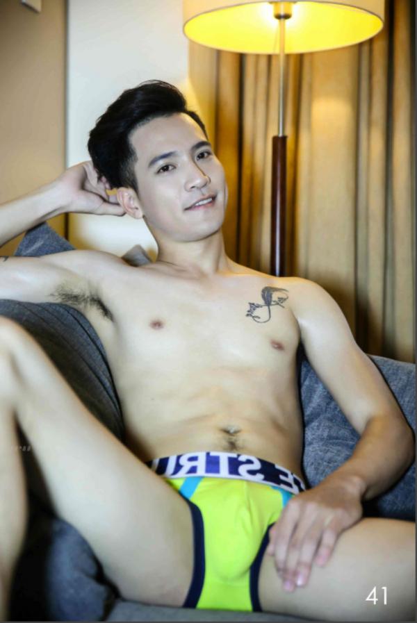 Style-Men-125---Leslie